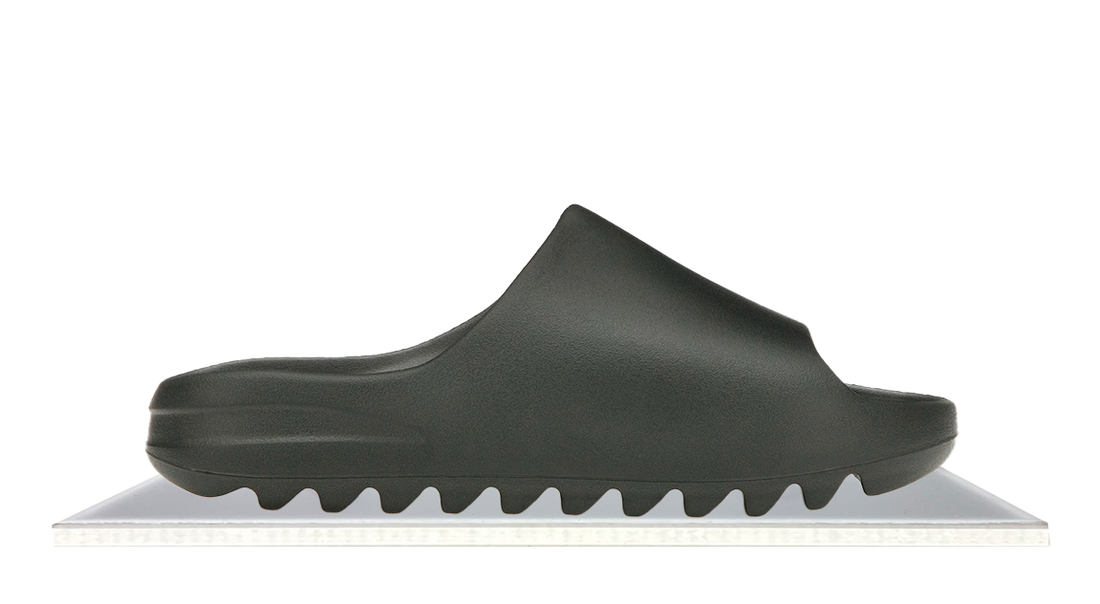 Yeezy Slide Dark Onyx (2024)